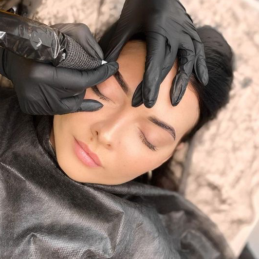 Перманетный макияж бровей