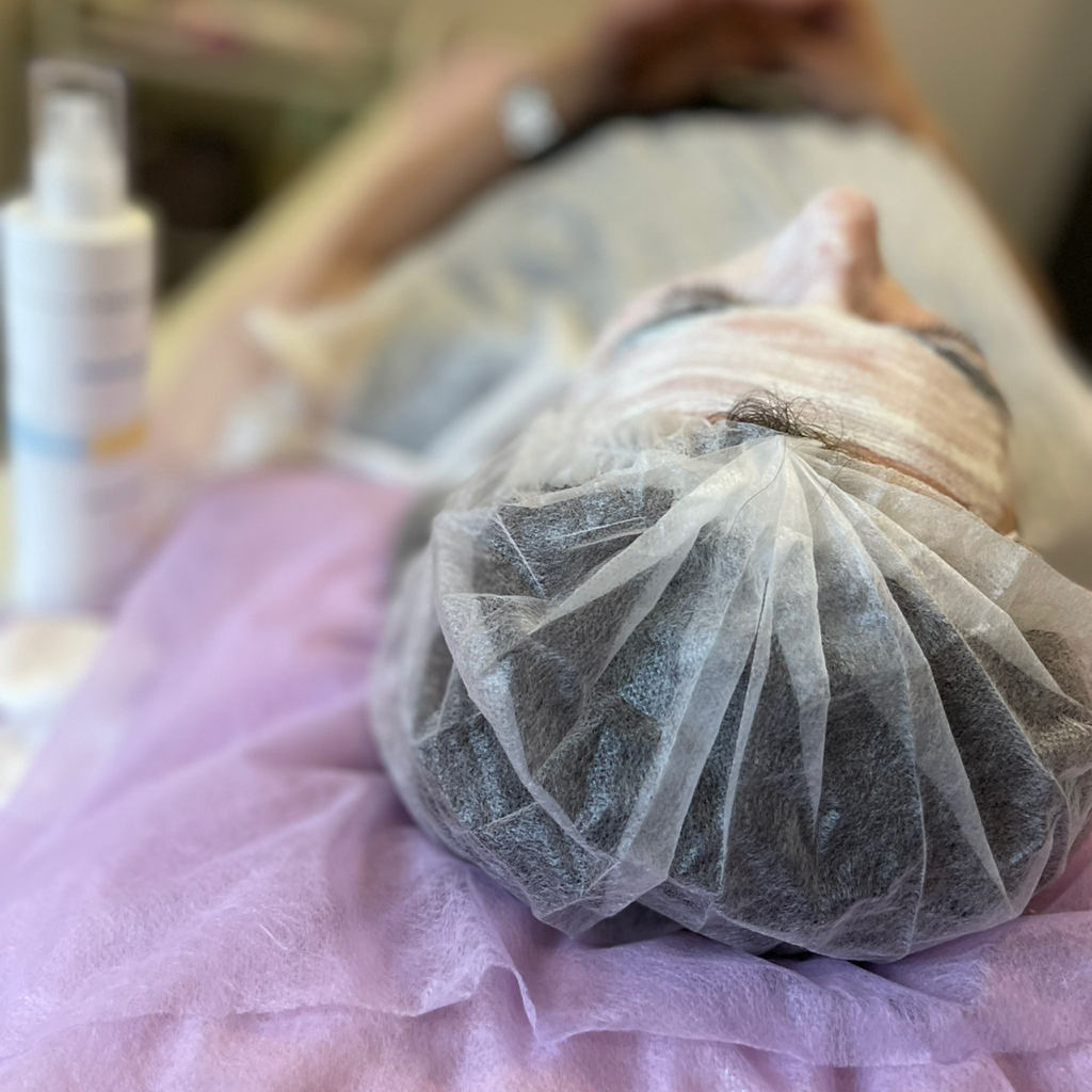 Глубокая комбинированная чистка лица антивозрастная