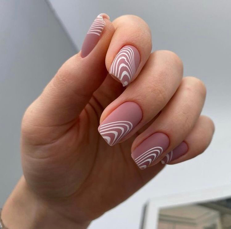 Маникюр+гель-лак+дизайн(снятие бесплатно)