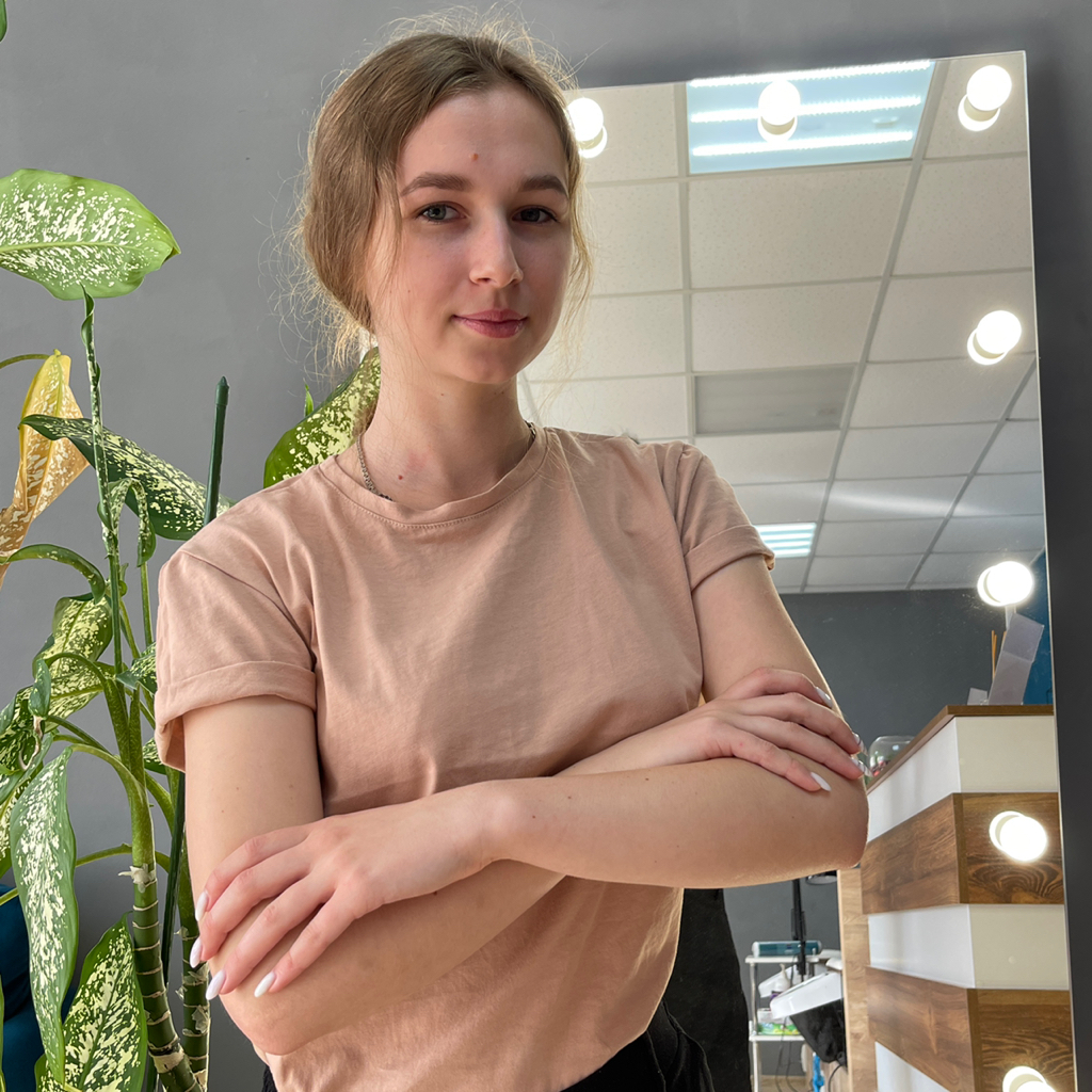 Анастасія ( Master-instructor )