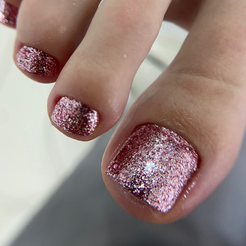 Полный педикюр  стопа с покрытием гель лак