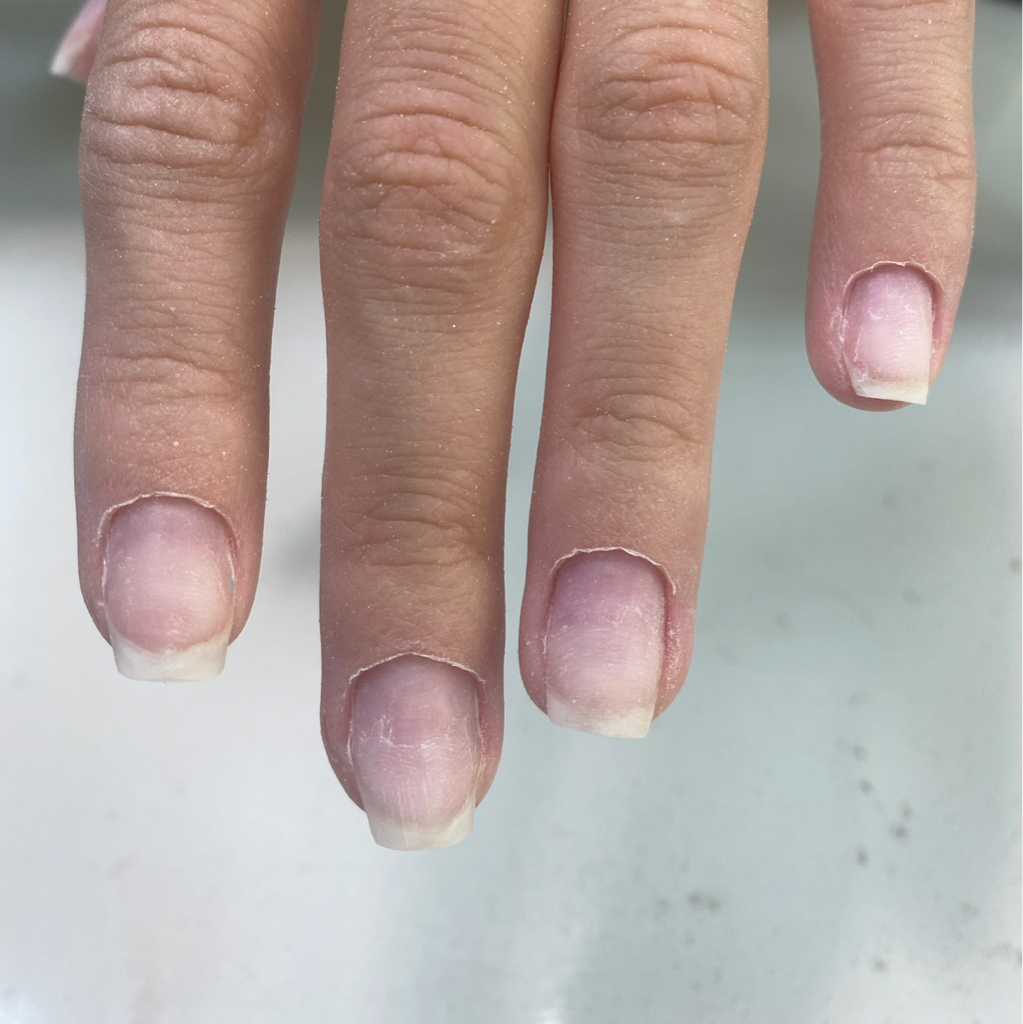 Комбинированный маникюр без покрытия гель-лак