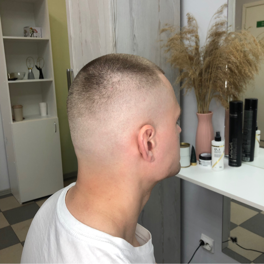 Стрижка мужская простая