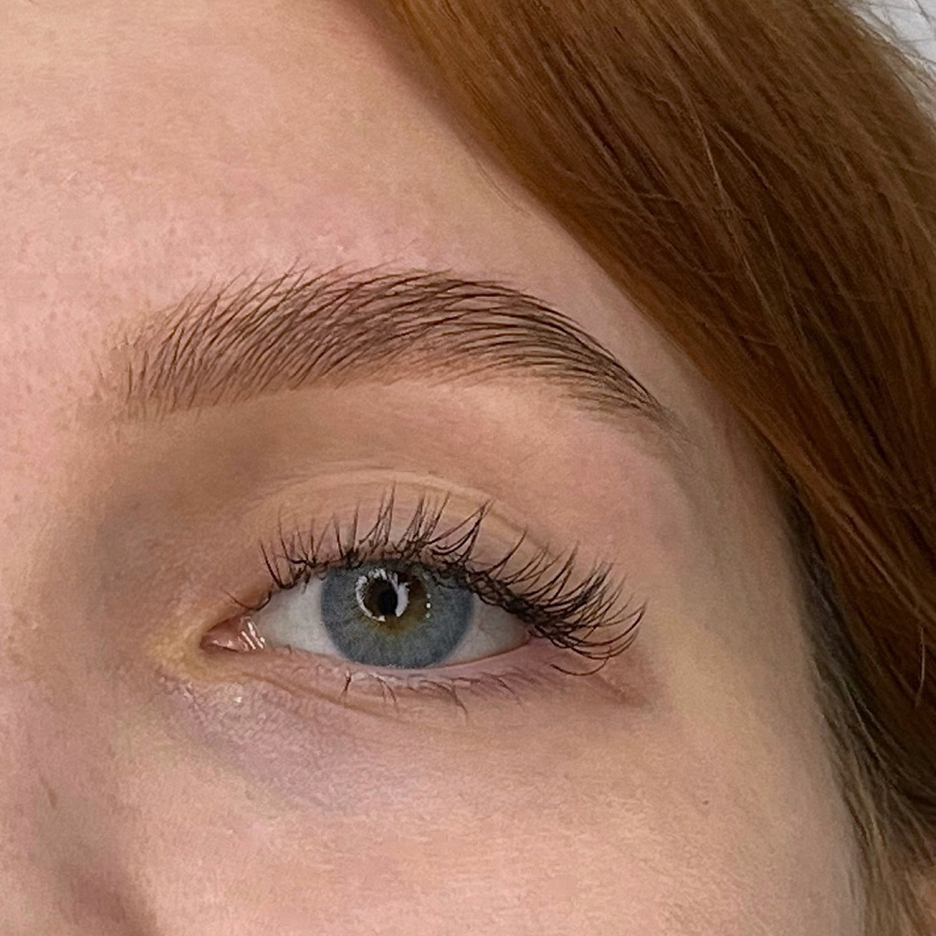 Комплекс осветления бровей