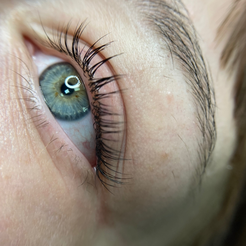 Ламинирование ресниц