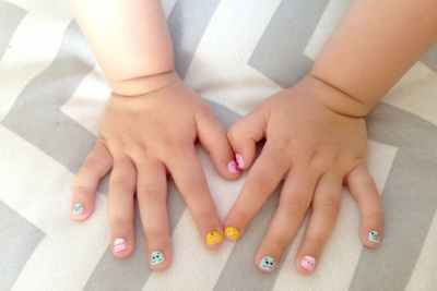 Bērnu manikīrs 
Детский маникюр