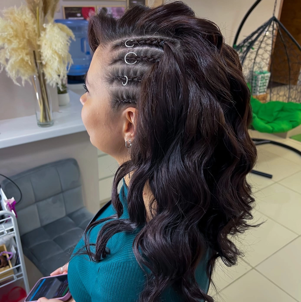 Прическа. Локоны