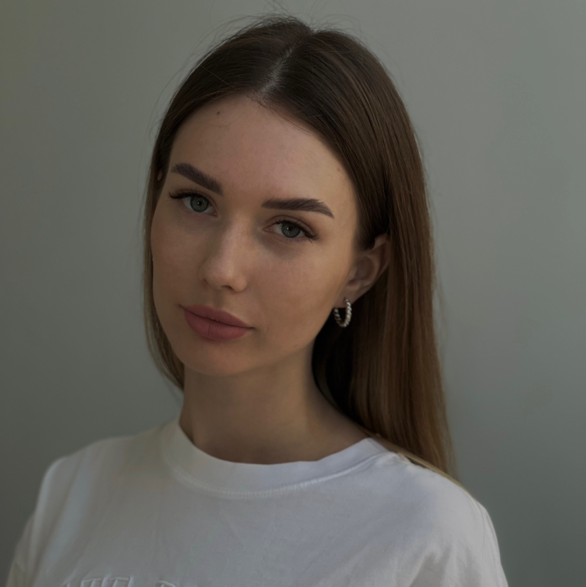 Суханова Яна