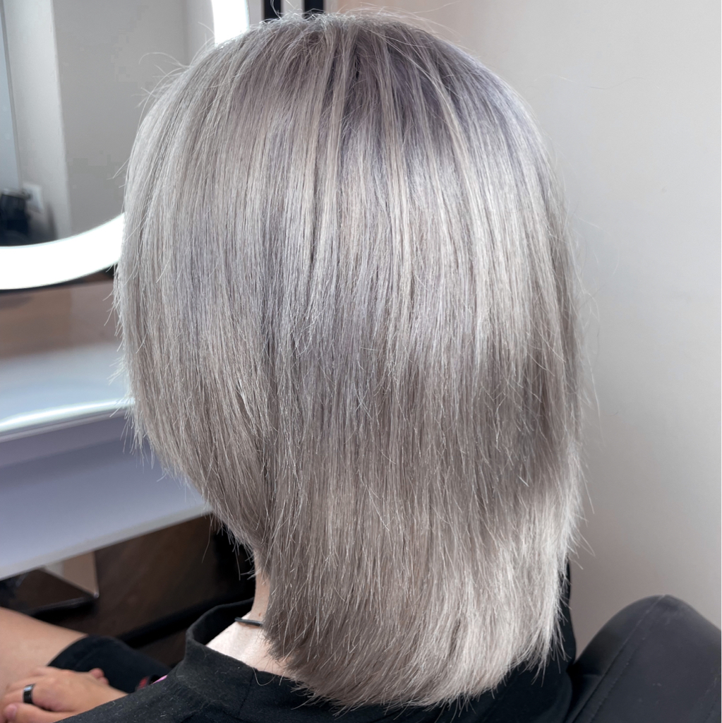 Осветление корней (1-2 см) + тонирование