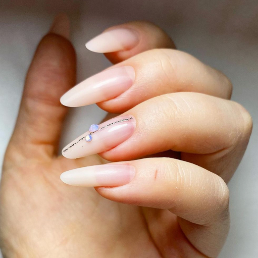 Маникюр с укреплением + дизайн простой