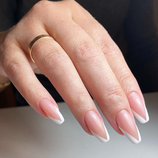 Маникюр с укреплением+ френч