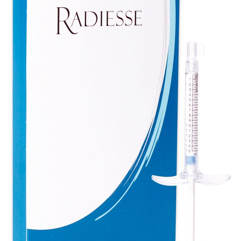 НИЖНИЕ 2/3 лица -уплотнение, лифтинг, улучшение цвета и качества кожи лица, уменьшение складок
Эффект ориентировочно 18 мес
РАДИЕС, 3,0 мл, США/Герман