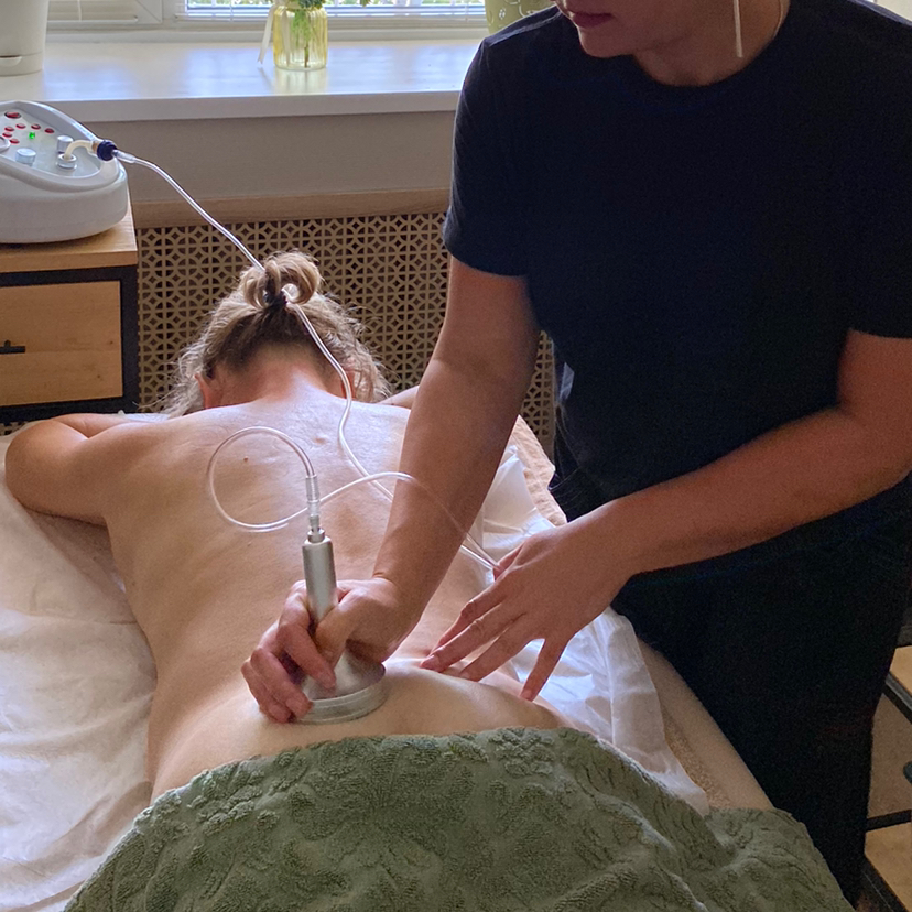 ВАКУУМНО-РОЛИКОВЫЙ МАССАЖ ТЕЛА