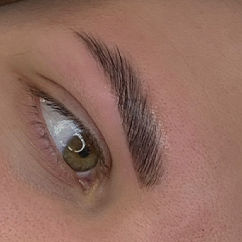 Долговременная укладка бровей