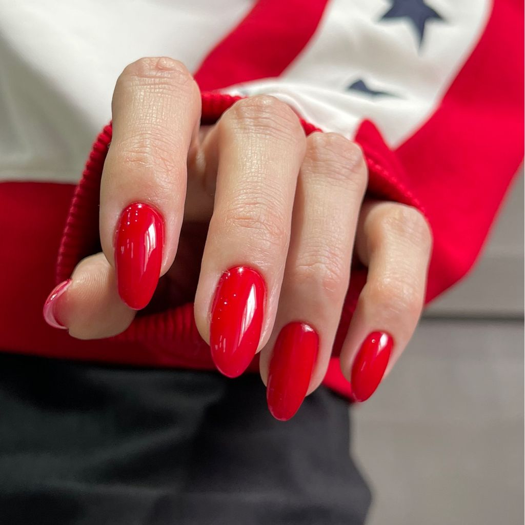 МАНИКЮР + ОДНОТОННОЕ ПОКРЫТИЕ ГЕЛЬ - ЛАК