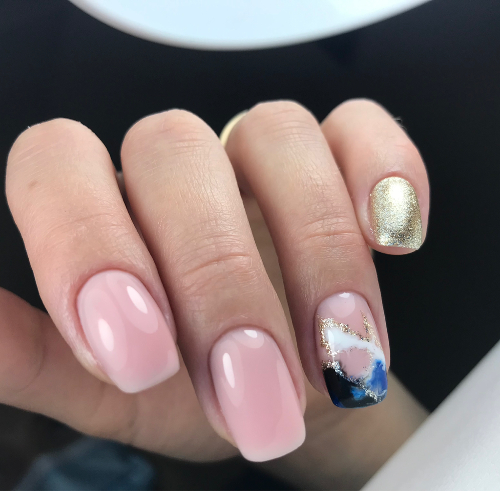 Покрытие шелак+ маникюр