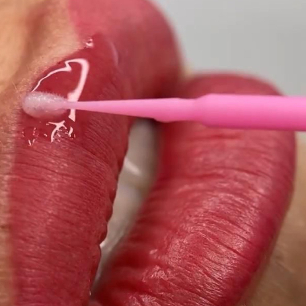 ПМ губ помадный прокрас, градиент