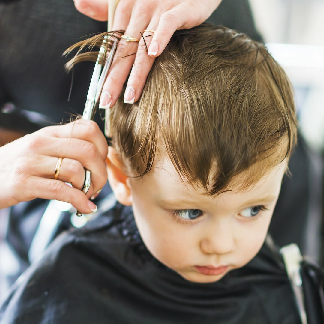 Детская стрижка ( мальчикам до 7-ми лет включительно)