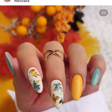 Маникюр комбинированный