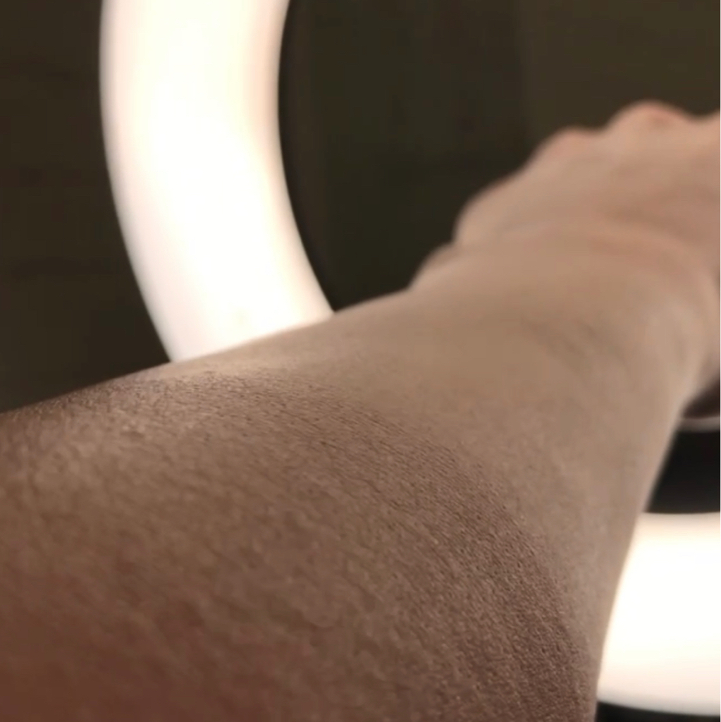 Руки до локтя