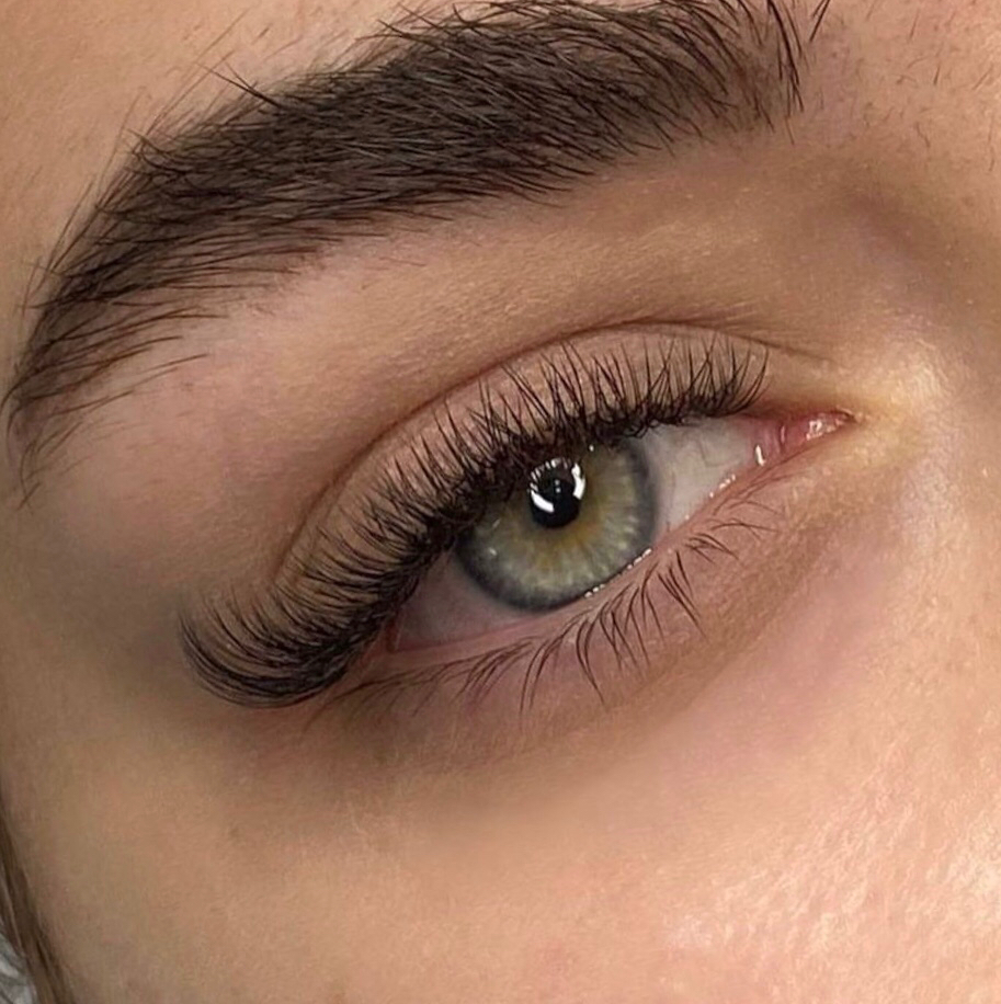 Наращивание ресниц - 1,5D