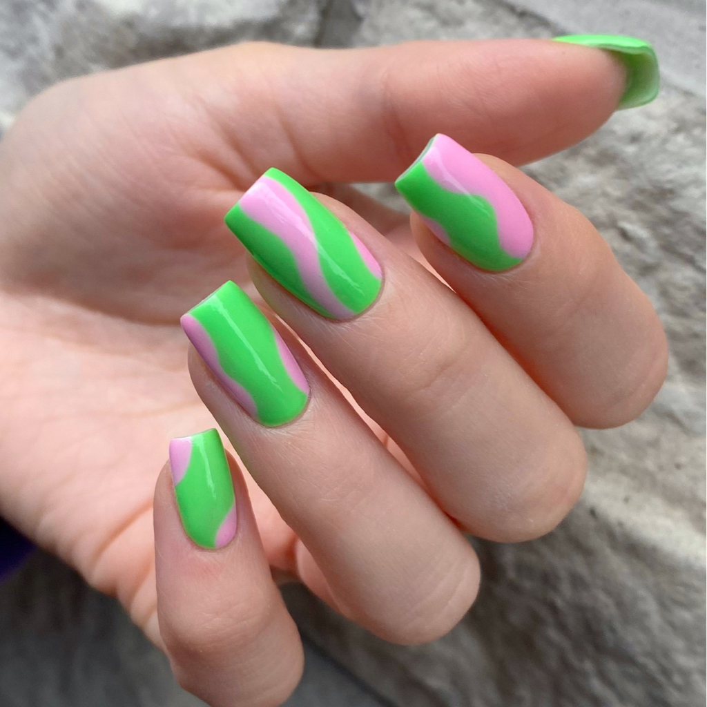 КОМПЛЕКС: Снятие гель-лак + маникюр + выравнивание ногтевой пластины + покрытие гель-лак + ремонт 1-2 ногтей