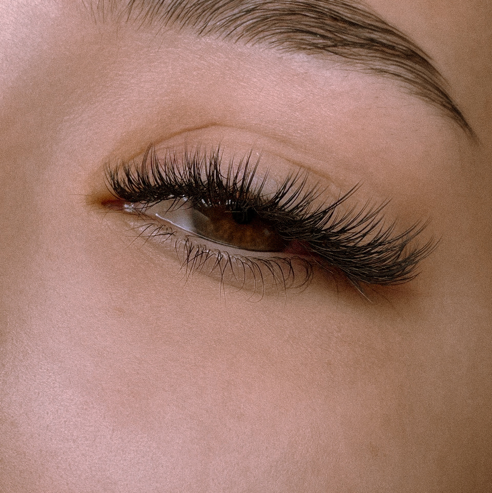 Наращивание ресниц 3,5D