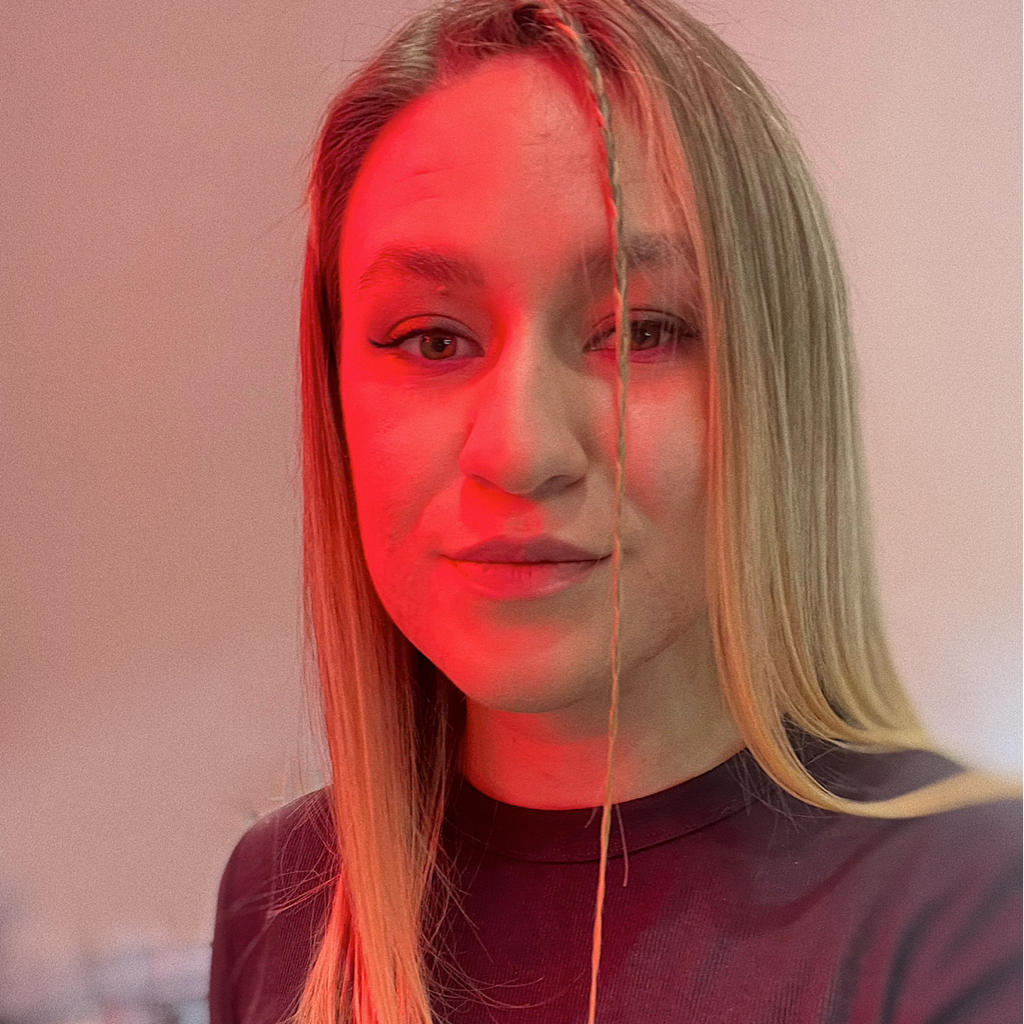 Рожнева Юлия