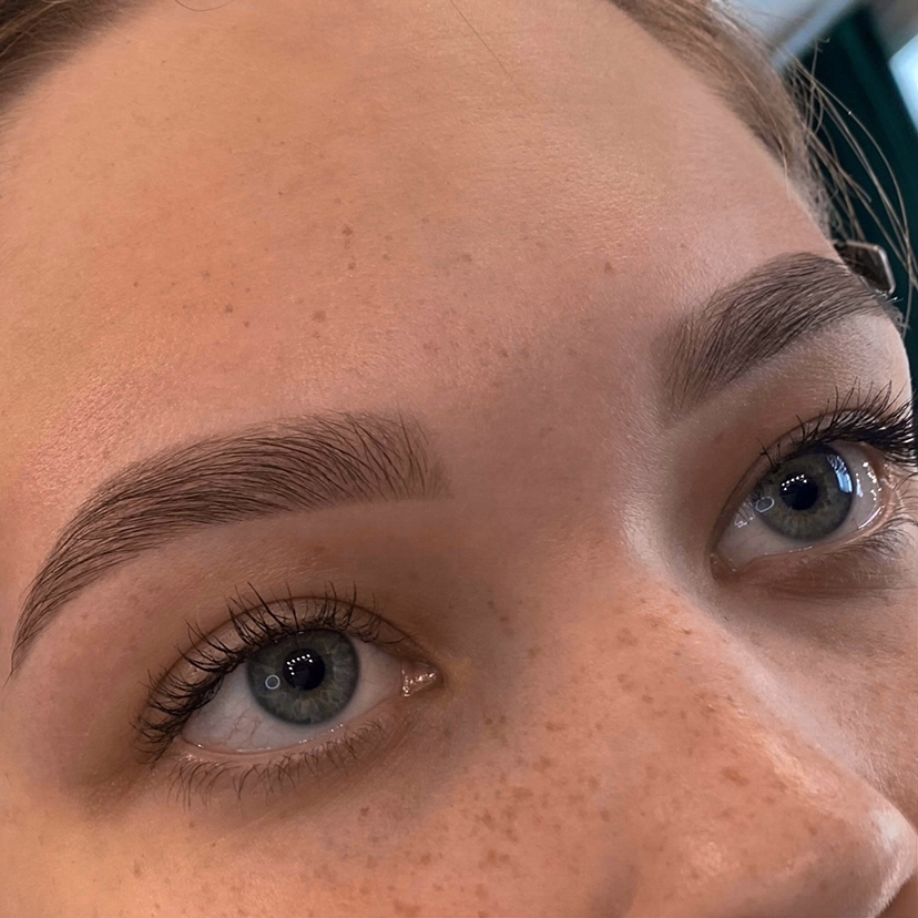 Комплексное оформление бровей