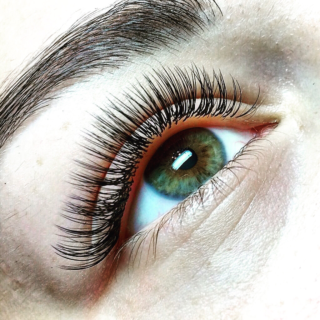 Наращивание ресниц (Классика)