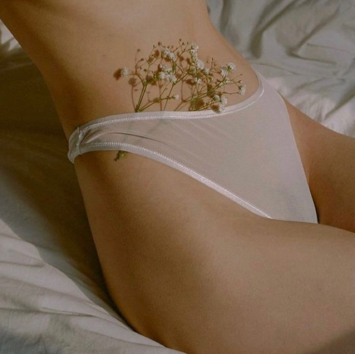 Бикини класика