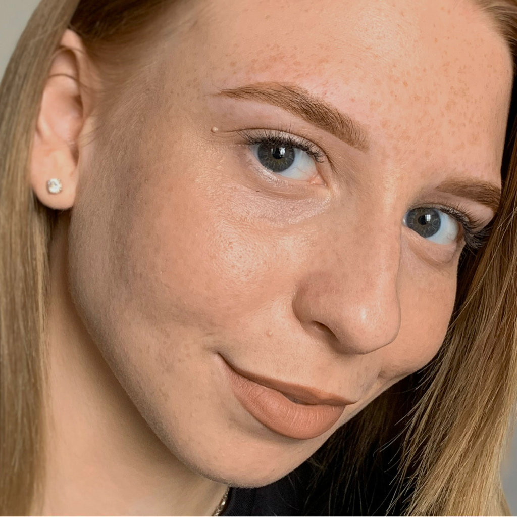 Коррекция бровей + окрашивание