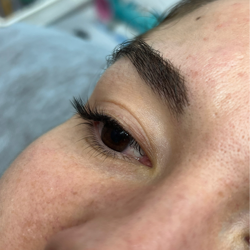 Окрашивание ресниц краской