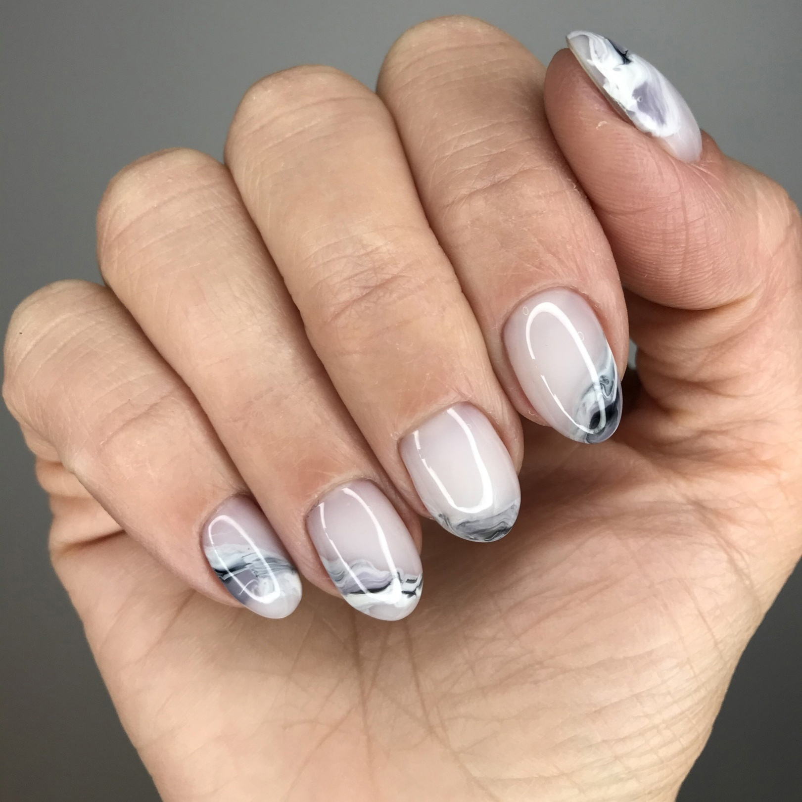 Маникюр+снятие гель-лака+покрытие гель-лаком(однотонное покрытие)