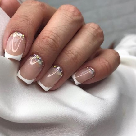 Маникюр с покрытием гель-лак