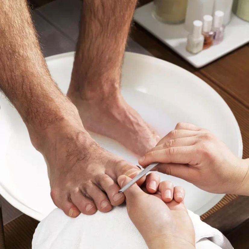 Педикюр  мужской