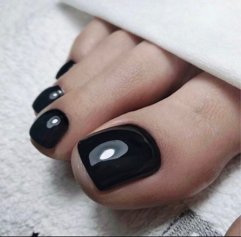 Педикюр с покрытием гель лак