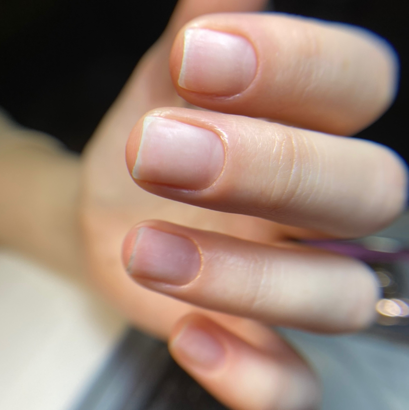 Комбинированный маникюр без покрытия