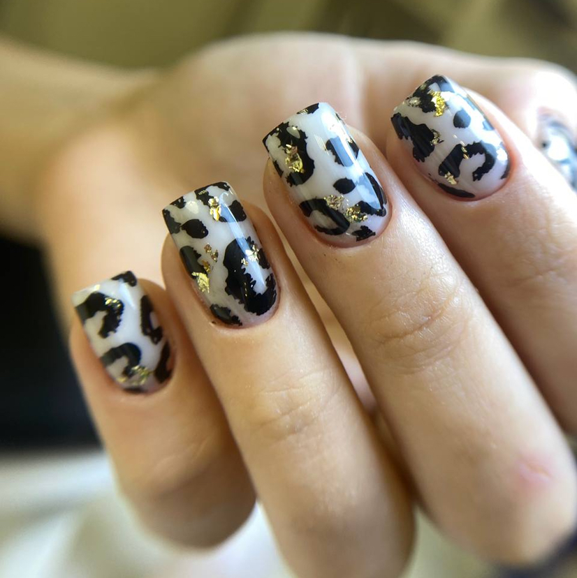 Комбинированный маникюр с покрытием гель лак