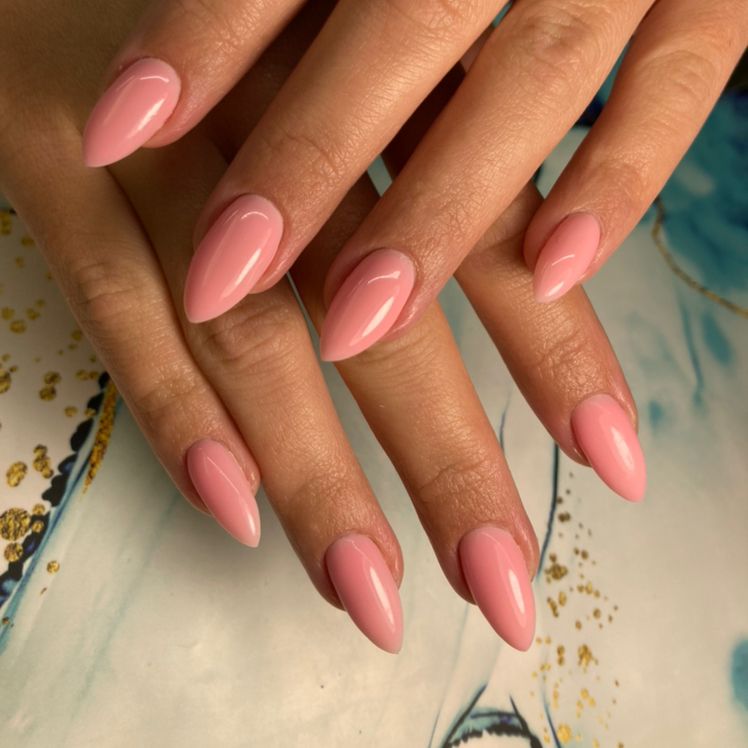 Маникюр с укреплением