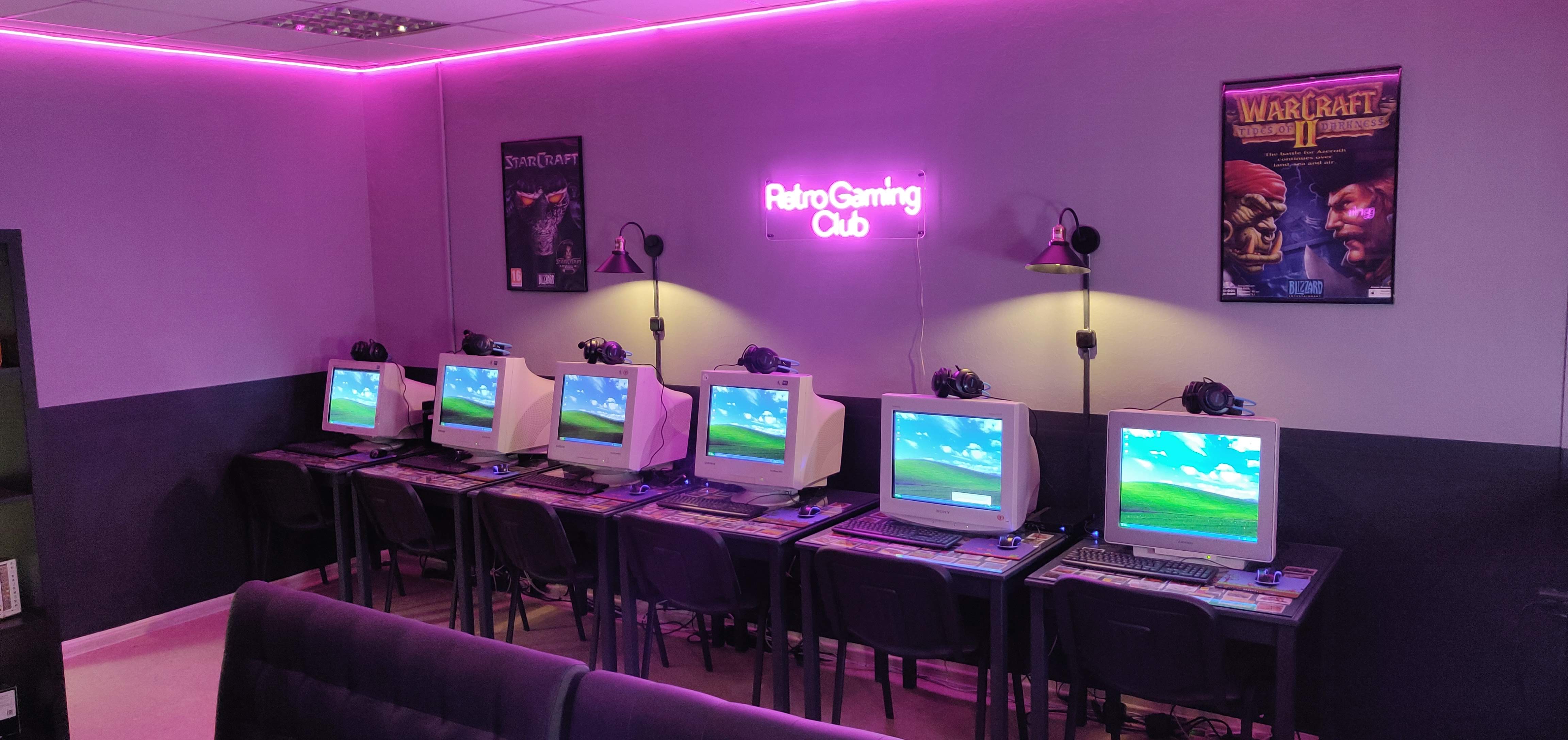 Retro Gaming Club / Retro Gaming Club