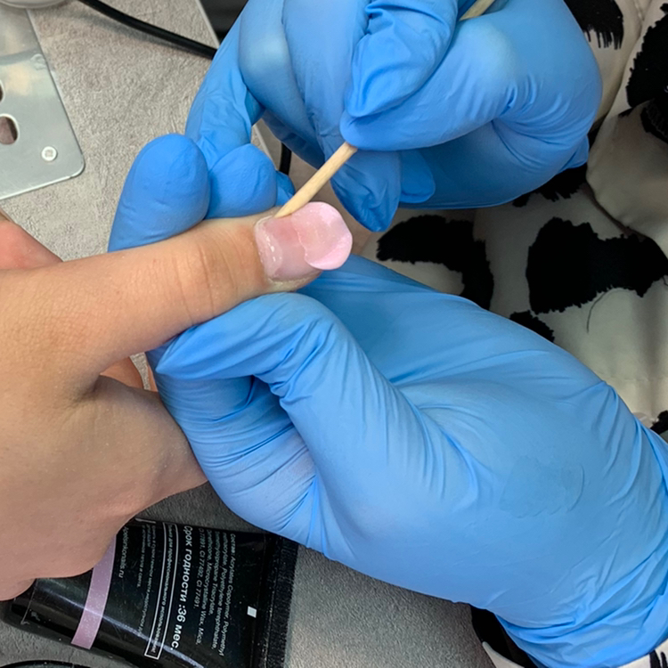 Ремонт ногтя