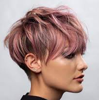 Сложное окрашивание  в техниках на коротких волосах до линии каре