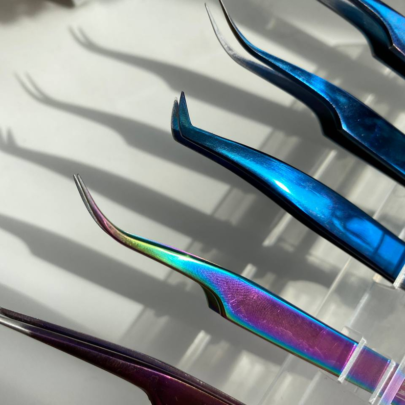 Снятие ресниц перед наращиванием