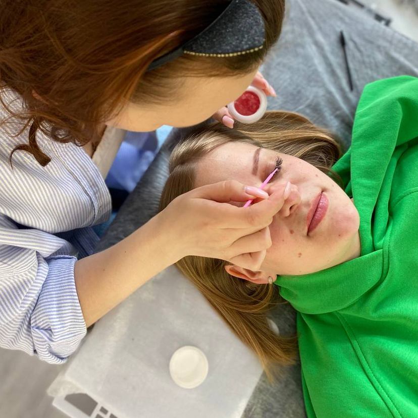 Снятие ресниц (без последующего наращивания)