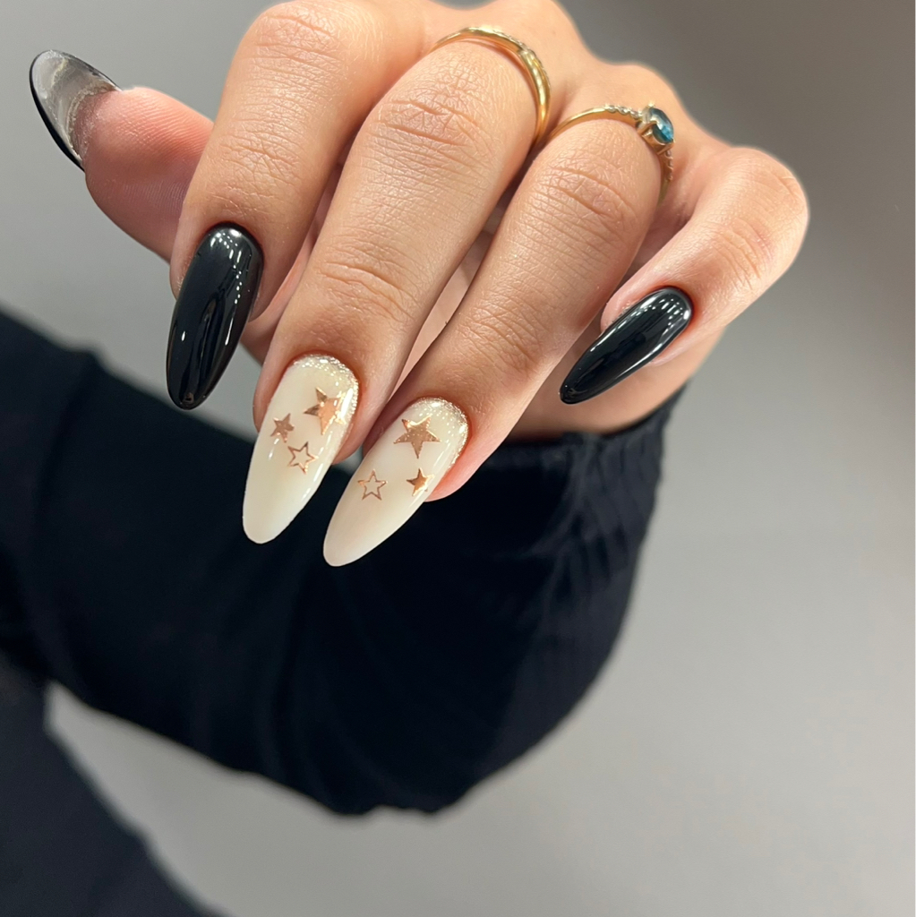 Маникюр с покрытием