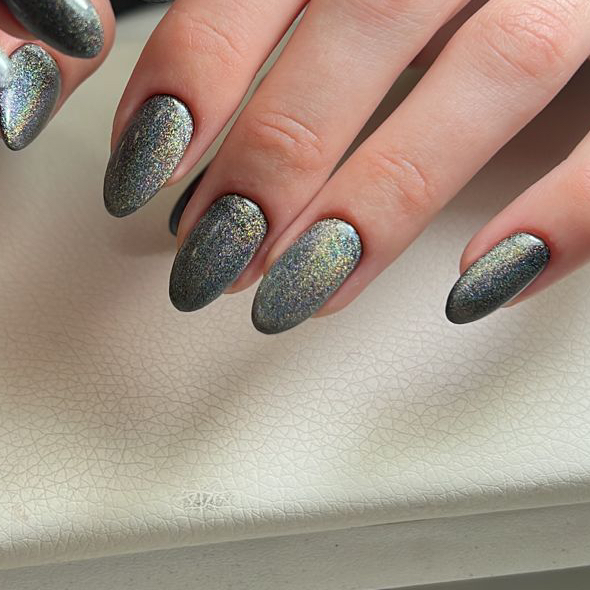 Дизайн кошачий глаз (все ногти)