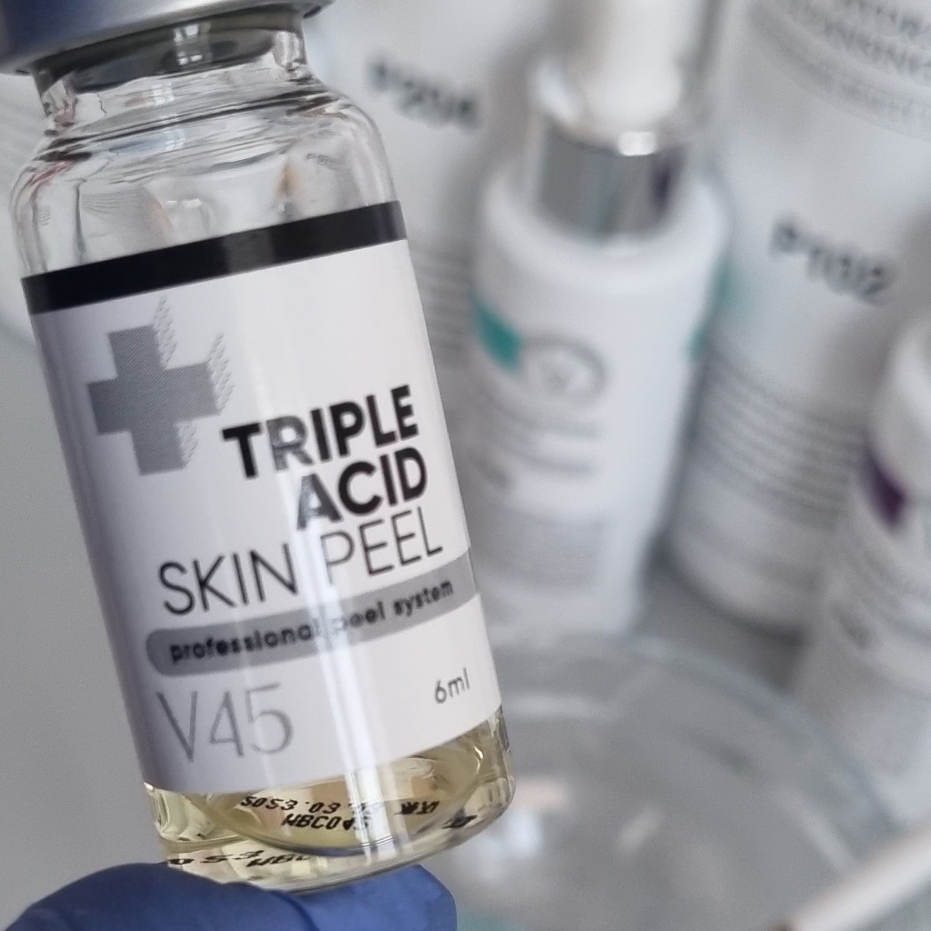 V45 Triple acid skin peel+ Vita C
(биоревитализация, стимулирование, антиоксидантная защита, омоложение и т.д.)