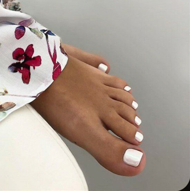 Педикюр: обработка пальчиков + гель лак