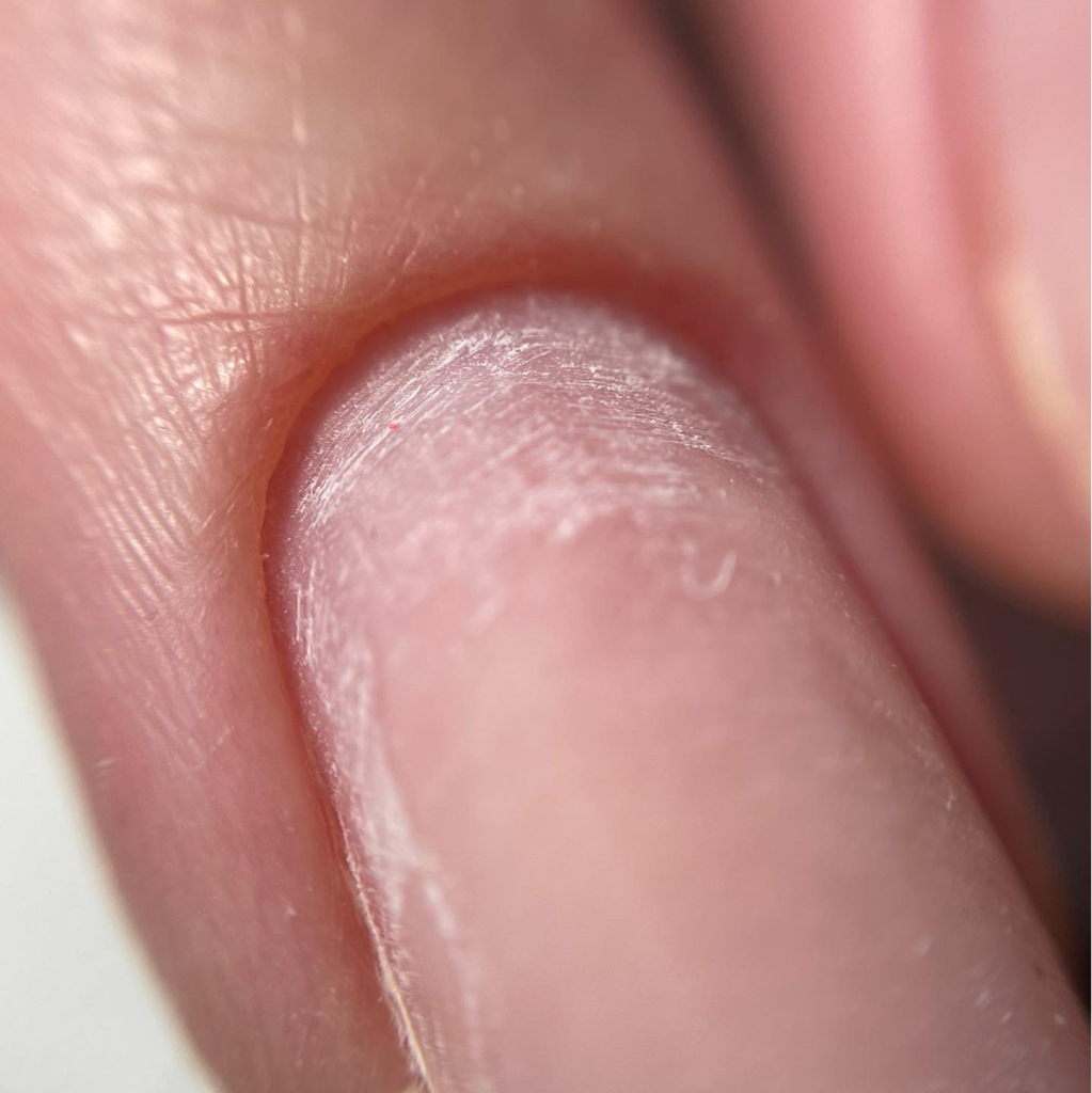 Маникюр аппаратный/комбинированный (без покрытия)